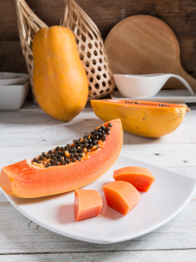 Papaya digestion tips: जानें पपीता खाने के बाद, क्या खाएं क्या नहीं, और क्यों?